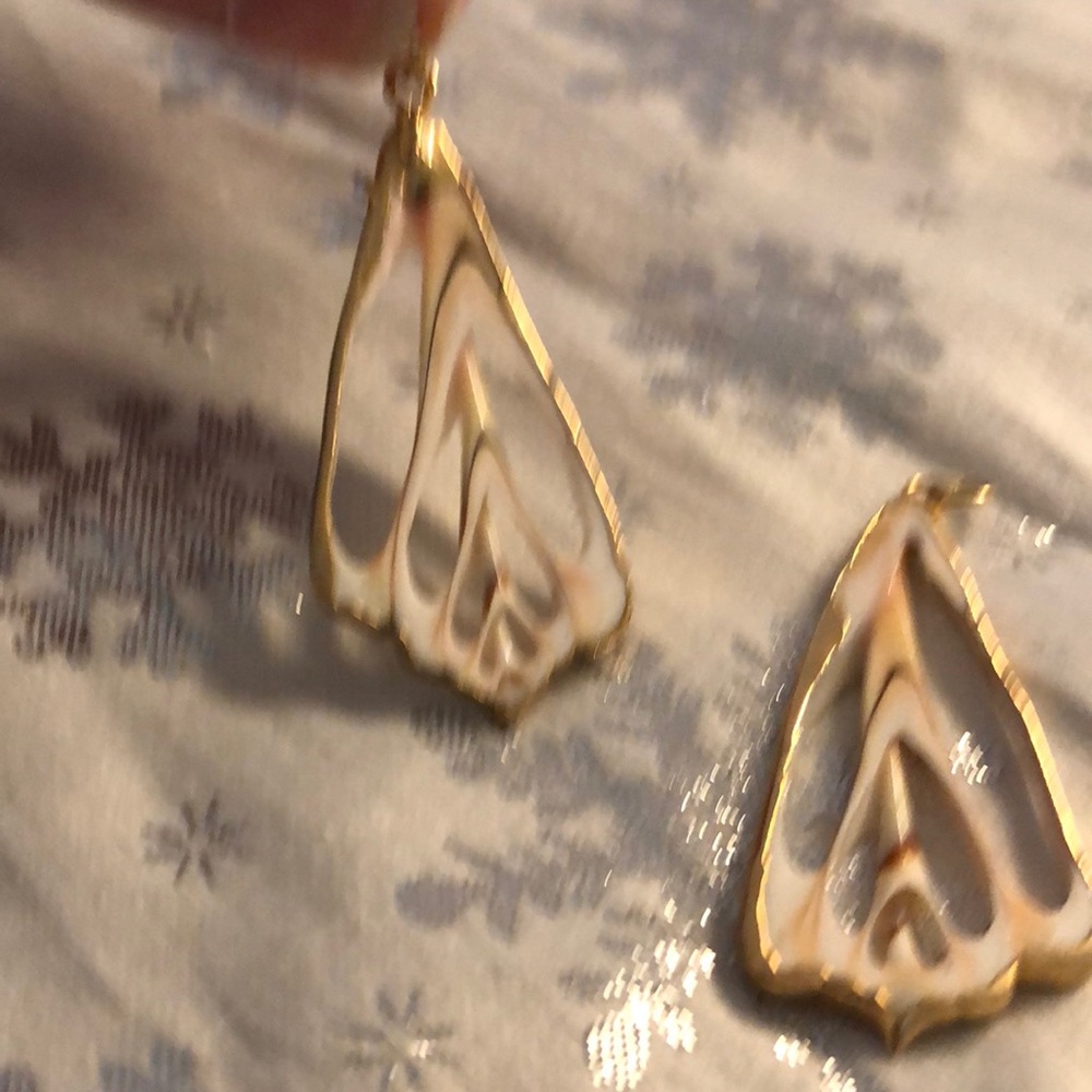 Shell Charm - image 2